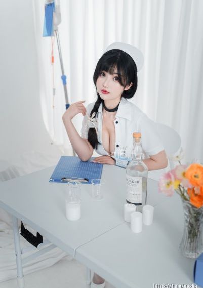 《邻居同居2》电影_蓝光电影完整版在线观看