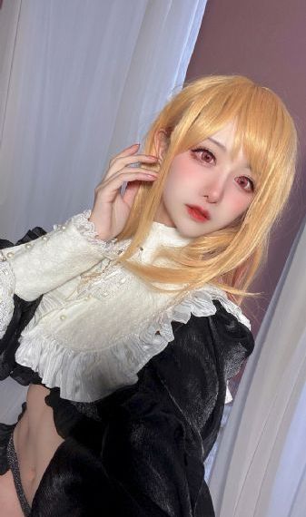 年轻的女朋友7个_1080P超清免费观看