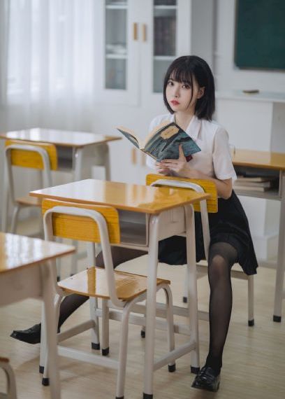 岁月神偷在线观看免费完整版_超清全集免费播放