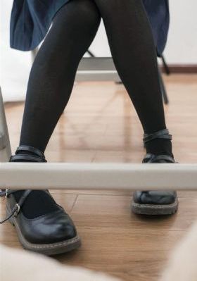 色爽女人免费_1080P电影完整版在线观看
